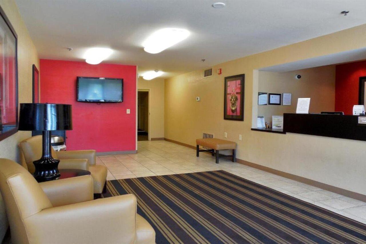 Extended Stay America Select Suites - Raleigh - Rtp - 4610 Miami Blvd Дърам Екстериор снимка