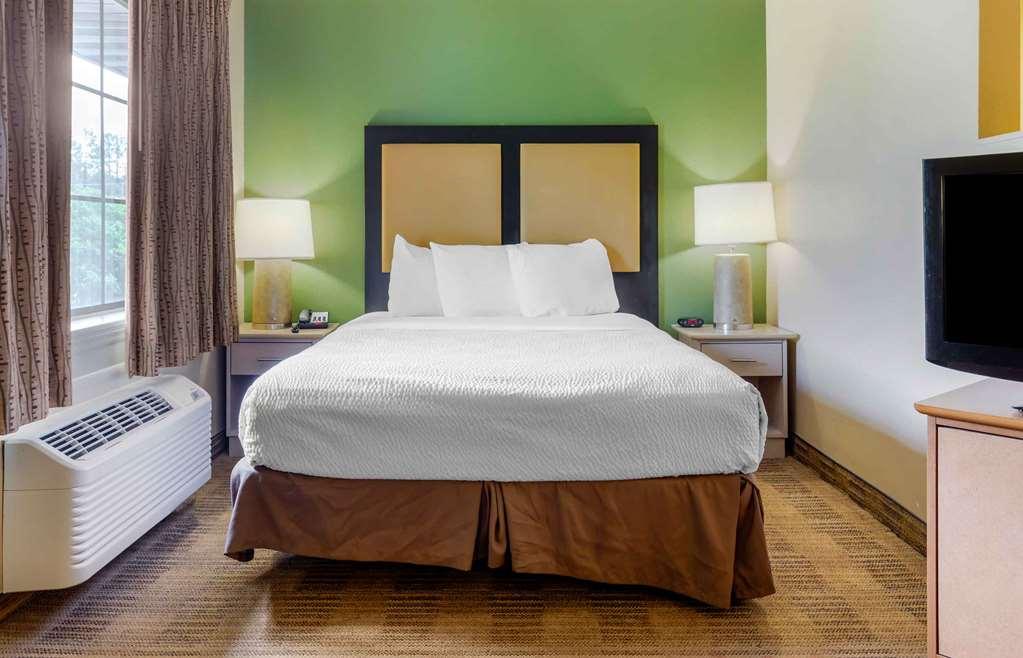 Extended Stay America Select Suites - Raleigh - Rtp - 4610 Miami Blvd Дърам Стая снимка